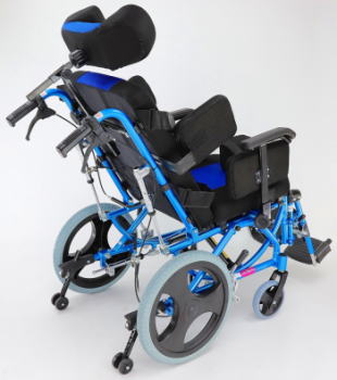 スムーバ ティルト＆フルリクライニングアルミ車椅子